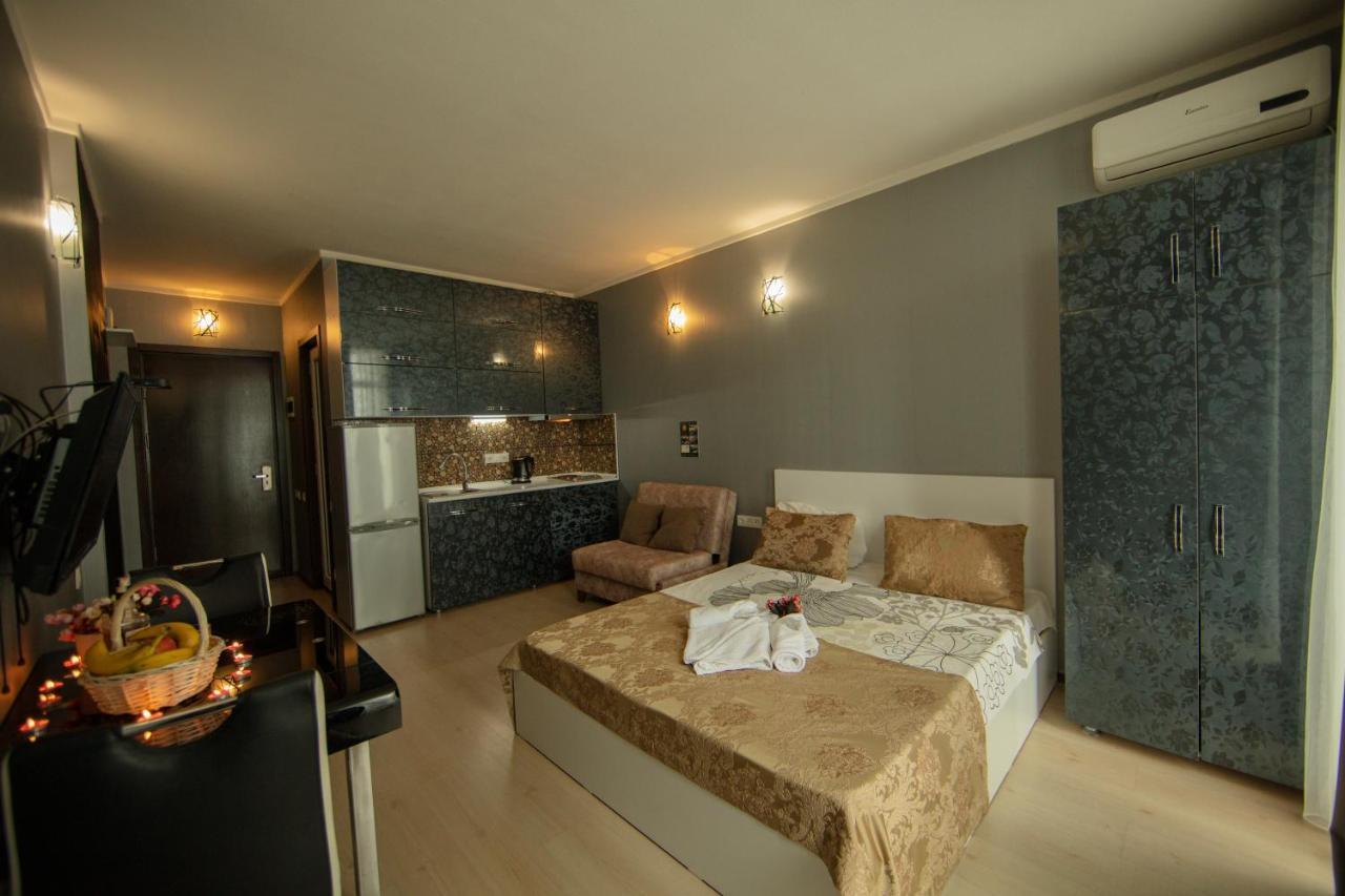 Tower Apartments บาทูมิ ภายนอก รูปภาพ