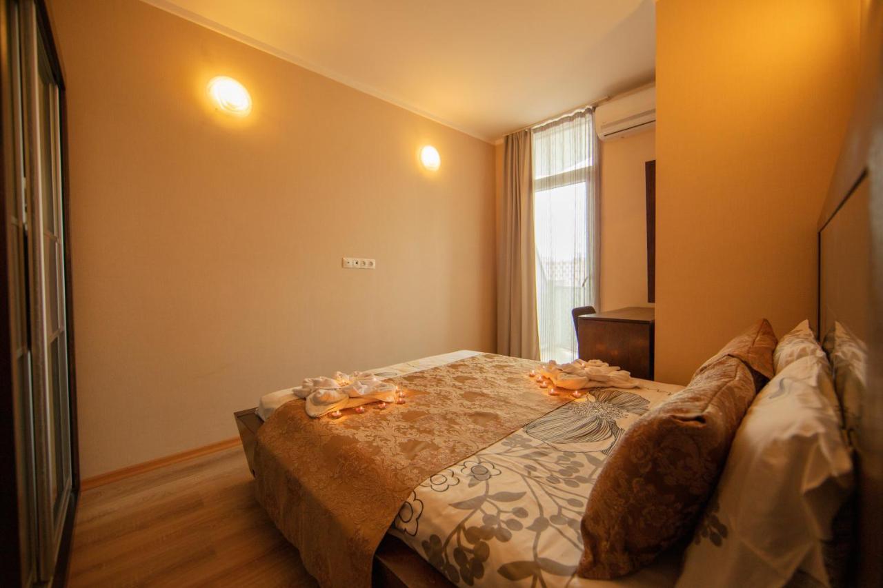 Tower Apartments บาทูมิ ภายนอก รูปภาพ