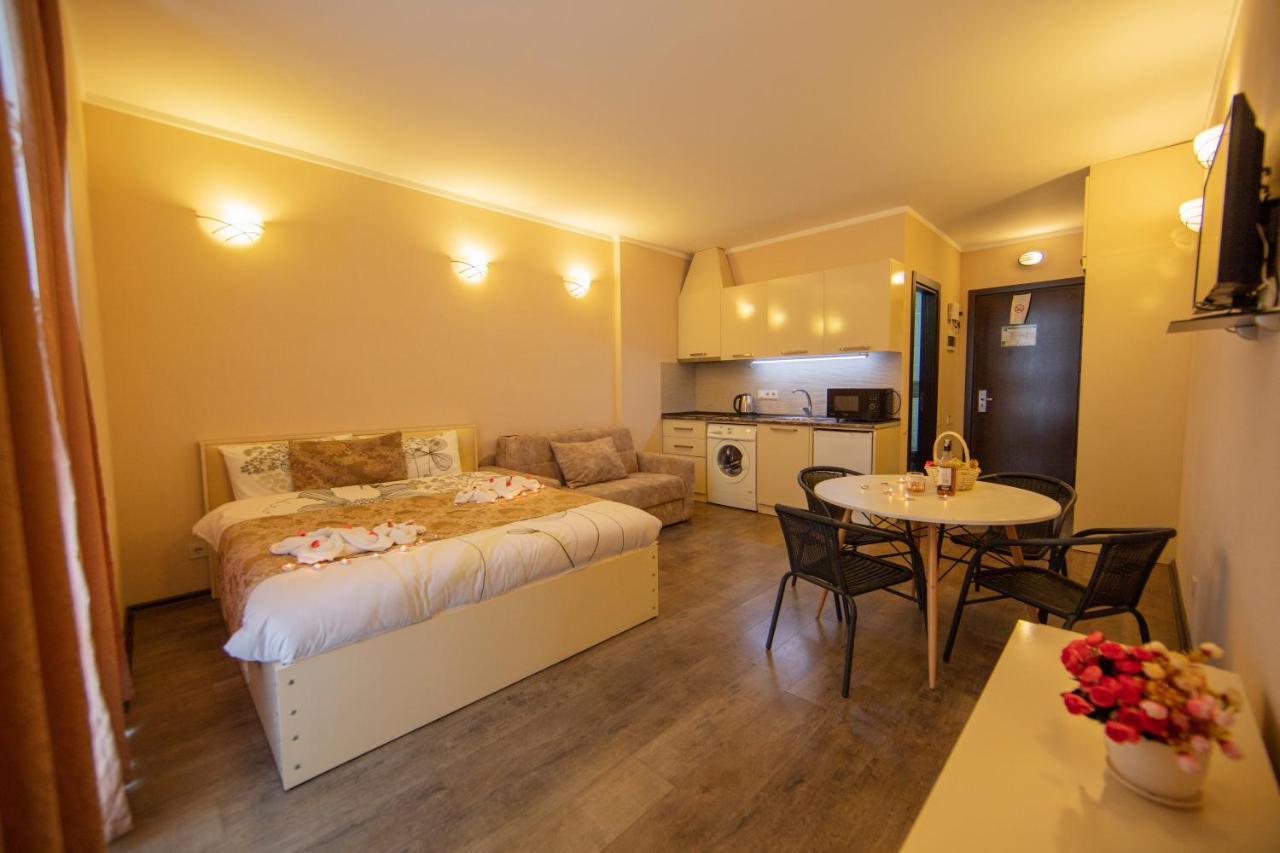 Tower Apartments บาทูมิ ภายนอก รูปภาพ