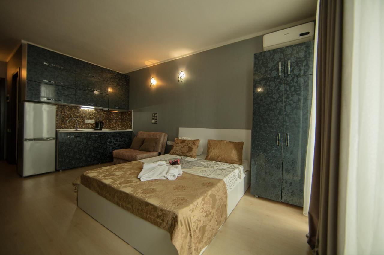 Tower Apartments บาทูมิ ภายนอก รูปภาพ
