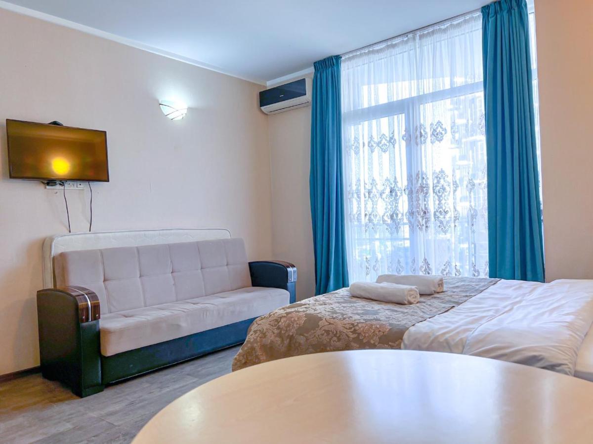 Tower Apartments บาทูมิ ภายนอก รูปภาพ